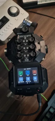 Zoom H8 Gravador/interface 8 canais 