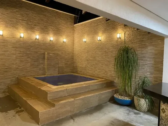 Casa Com Varanda Lourdes