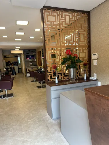 ALUGUEL DE MESA PARA NAILS DESIGNER - ASA SUL (Brasília)