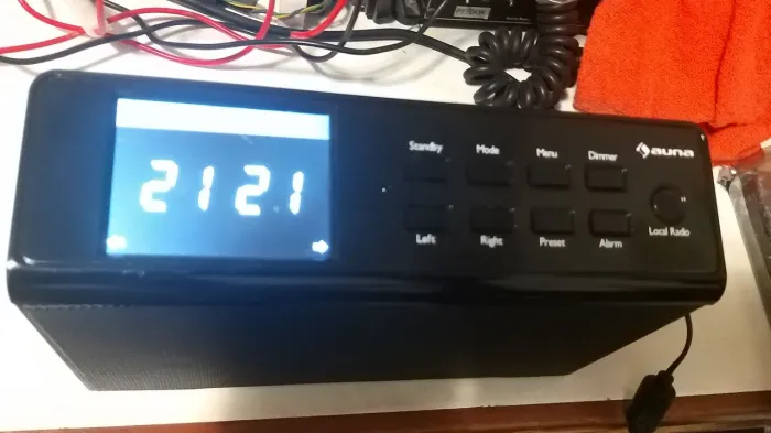 Radio AUNA único Brasil para ouvir estações da internet, despertador, relógio, leia!