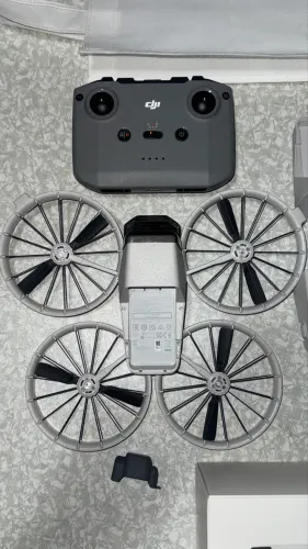 Drone DJI FLIP