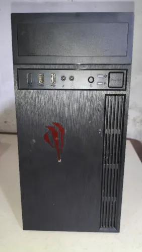 Gabinete para PC ATX / Micro ATX (Vazio) - Excelente Estado