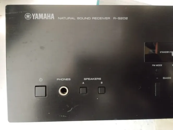 Frente Receiver Yamaha