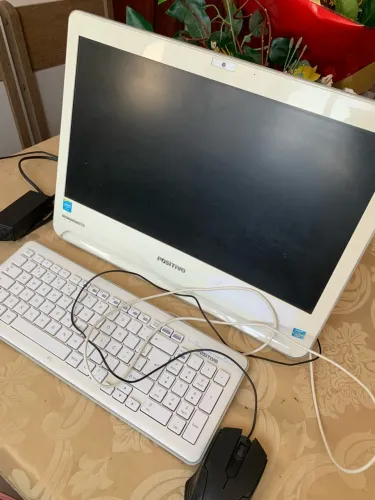 Vendo computador aill-one