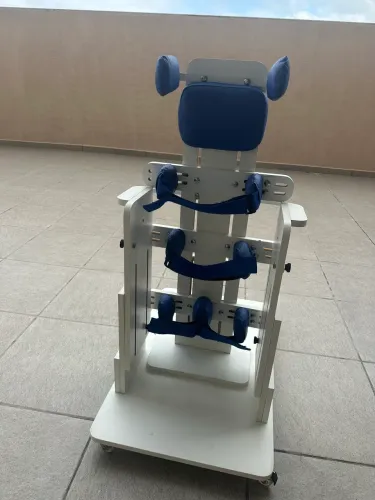Parapodium em Madeira infantil 