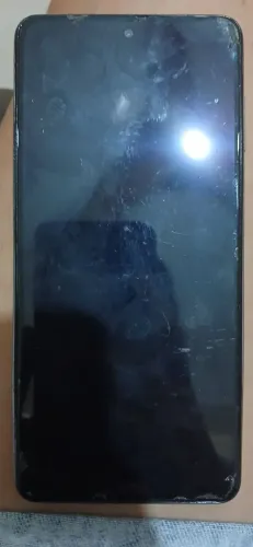 Celular funcionando para Retirada de peças 