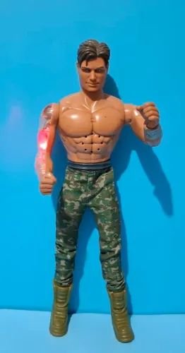Boneco Max Steel Ninja Fighter Dragon Master 2000(Leia a descrição)