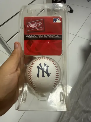 Bola Oficial de Beisebol New York Yankees Rawlings MLB Colecionável