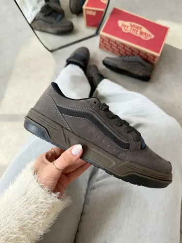 Tênis Vans Hylane Masculino Tons: Cinzento Escuro/Grafite Premium - Sola de Borracha
