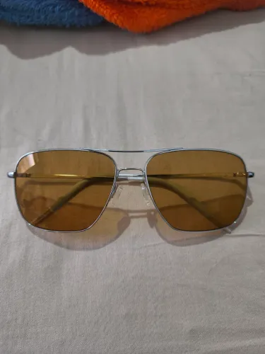 Óculos Oliver Peoples Clifton