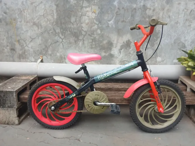 Bicicleta caloi infantil aro 16