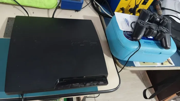 PLAY STATION 3