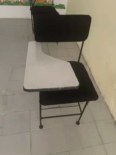 Vendo CADEIRA ESCOLAR