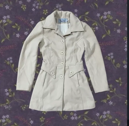 Casaco Ivory Fitted Button Coat ?