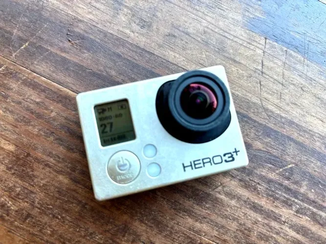 GoPro Hero3 + Gimbal estabilizador + 3 baterias + Acessórios ( kit completo)