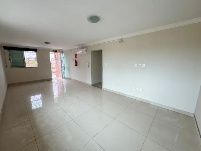 CONJUNTO DE SALAS SANTA MÔNICA