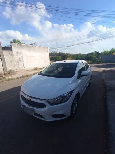 Chevrolet Onix Hatch LT 1.0 8V Flex Mec. 4P 2018