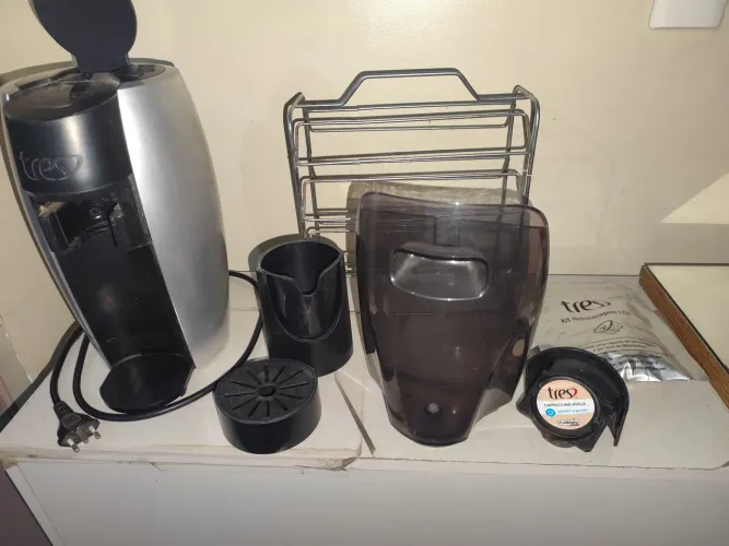 Cafeteira espresso LUV 3 Corações 