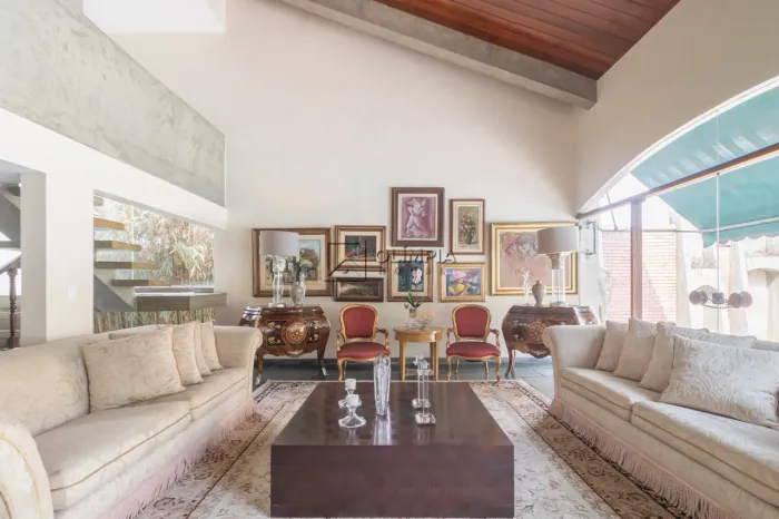 Aluguel Casa 5 Dormitórios - 1000 m² Santo Amaro