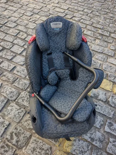 Cadeira para carro bebê e criança até 36kg