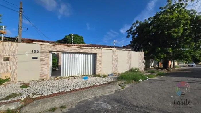 Casa para Venda na Maraponga- Fortaleza-CE