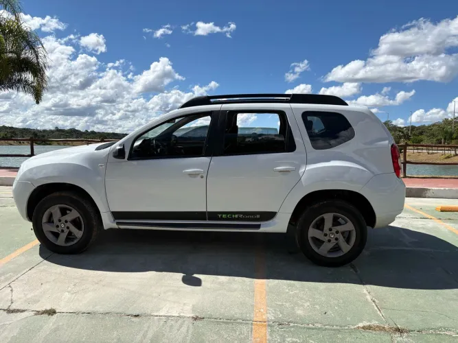 Renault Duster Dynamique 4X4 2.0 Hi-flex 16V MEC 2014