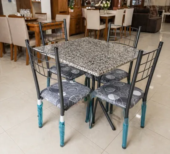 Conjunto de Mesa na oferta imperdível do dia !