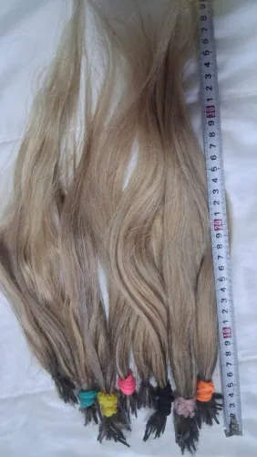 Aplique de cabelo humano