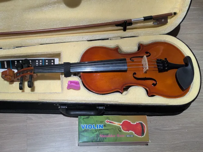 Violino Infantil  1/2 seminovo Varili