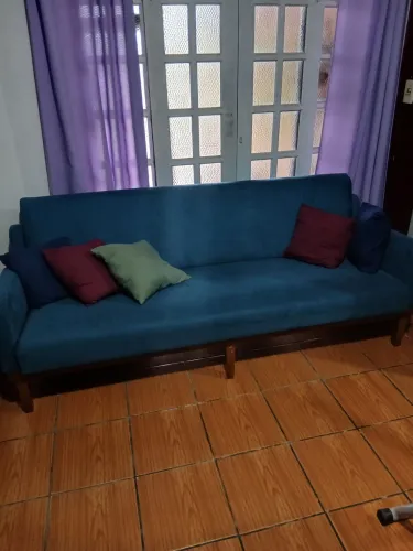 Sofá Em Perfeitas Condições.