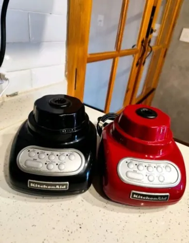 2 liquidificadores Kitchenaid KUA05AVANA