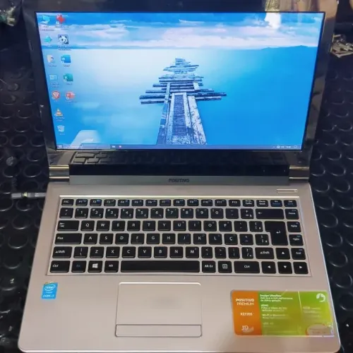 Notebook Positivo Premium XS7205 i3/8gb/256SSD funcionando perfeitamente