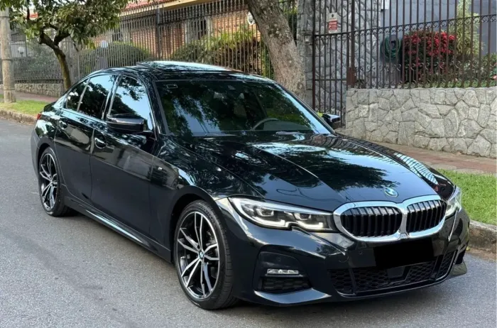 BMW 320I A 2.0 TB M Sport Activeflex 16V 4P 2022