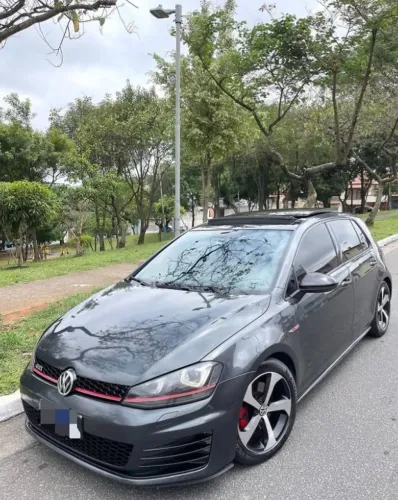 Volkswagen Golf 1.6 MI Total Flex 8V 4P 2014