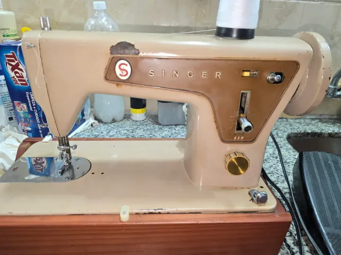 Maquina de costura