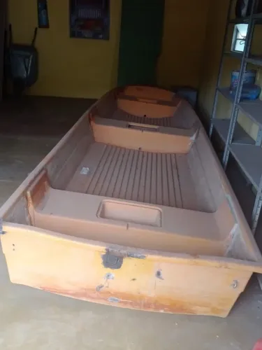barco de fibra usado