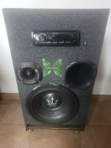 Caixa de som Pancadão
