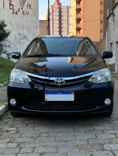Toyota Etios XLS 1.5 Flex 16V 5P Mec. 2013
