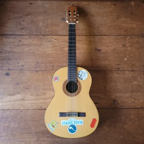 Violão Yamaha C40M + Capa