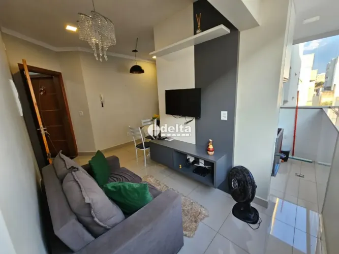 Apartamento disponível para venda no bairro Santa Mônica em Uberlândia-MG