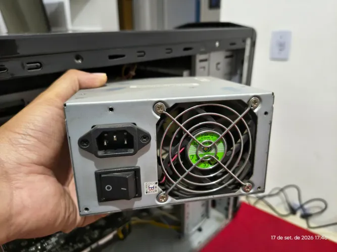 Fonte 400w FSP400-60PFG