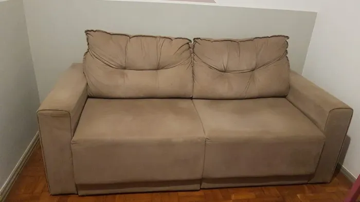 Sofá retrátil
