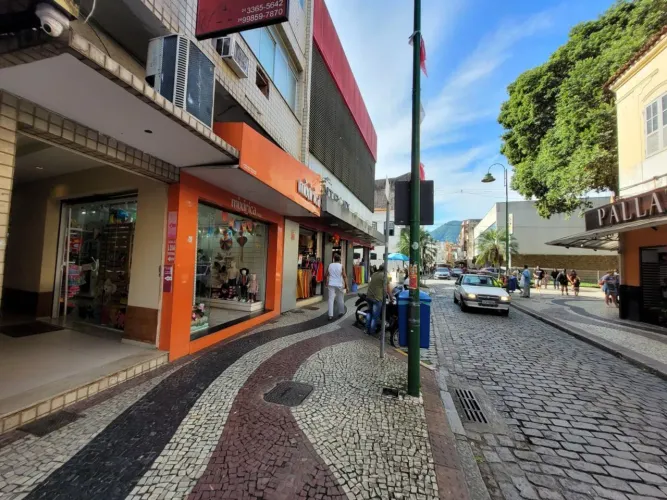 Sala Comercial para Locação em Angra dos Reis, Centro, 1 banheiro