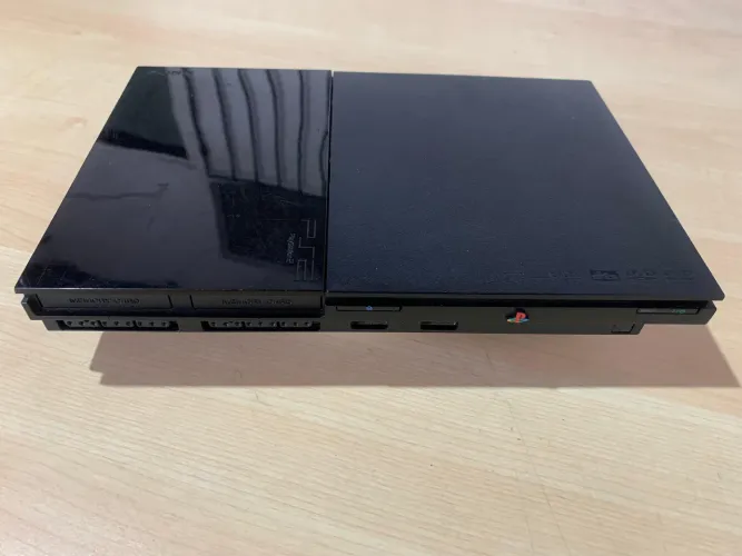 PS2- Somente o console + Memory card original