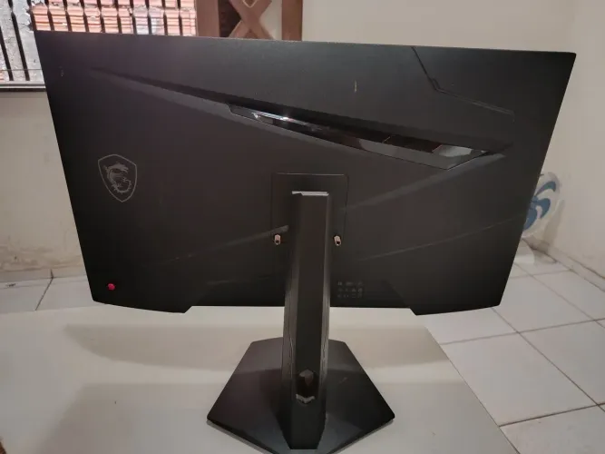 Monitor Gamer MSI G274F, 27", 180Hz, Full HD, 1ms, DisplayPort e HDMI, Adaptive-Sync