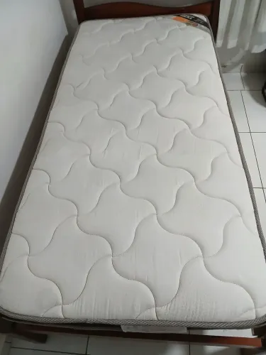 Vendo Colchão de Solteiro