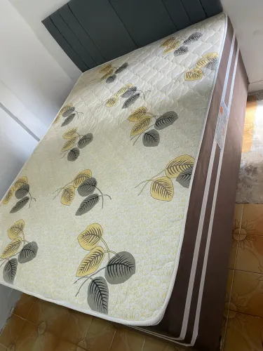Cama casal Box