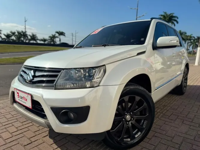 Suzuki Grand Vitara 2.0 16V 4x2/4x4 5P Aut. 2014