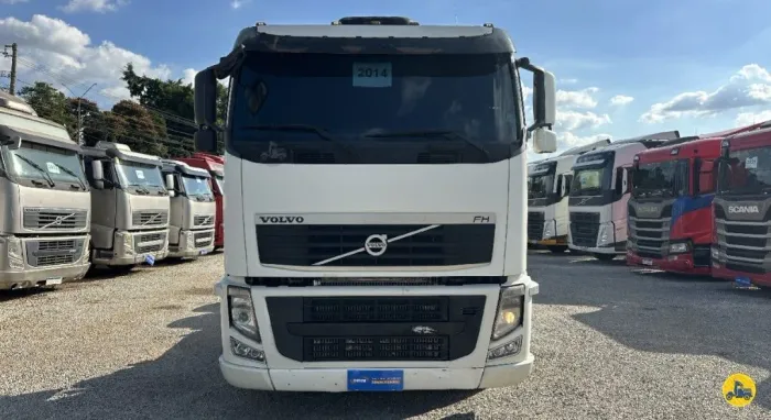 VOLVO FH-460 6X2<br>2014/2014<br>AUTOMÁTICO
