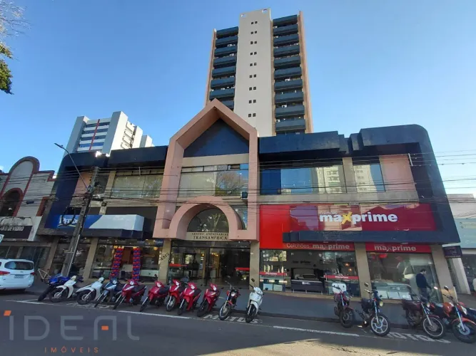 Loja em Centro Comercial para alugar no condomínio Transamérica, centro Empresarial no bai